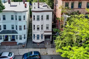98 Willow St, Cambridge, MA 02141 - Photo 3
