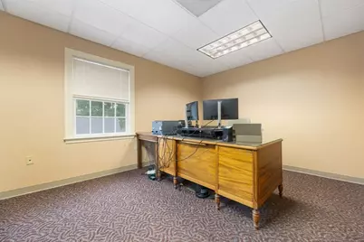 828 Lynn Fells Pkwy, Melrose, MA 02176 - Photo 33