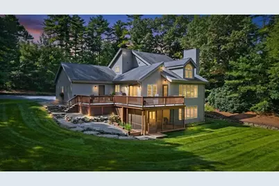 182 High St, Carver, MA 02330 - Photo 1
