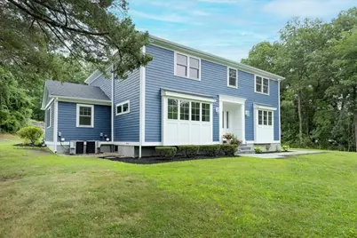 113 River St, Middleton, MA 01949 - Photo 3