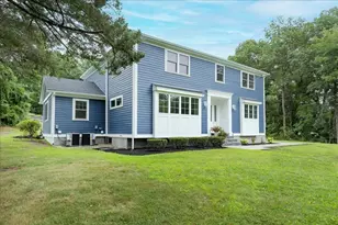 113 River St, Middleton, MA 01949 - Photo 3