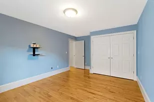 14 Downer Ct, Boston, MA 02122 - Photo 11