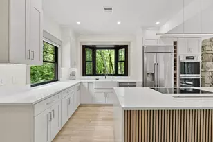 12 Wood St, Southborough, MA 01772 - Photo 3