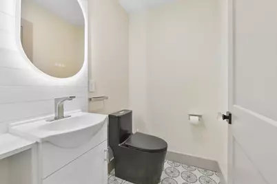 12 Wood St, Southborough, MA 01772 - Photo 17
