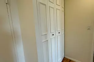 185 Freeman St, Brookline, MA 02446 - Photo 5