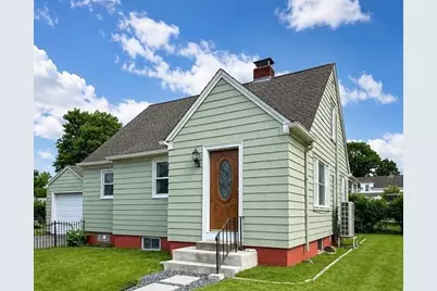 67 Mulberry St, Attleboro, MA 02703 - Photo 1