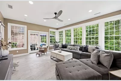 13 Bella Vista Drive, East Longmeadow, MA 01028 - Photo 17