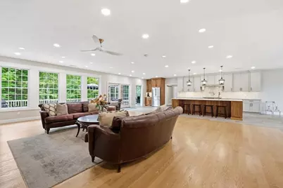 13 Bella Vista Drive, East Longmeadow, MA 01028 - Photo 9
