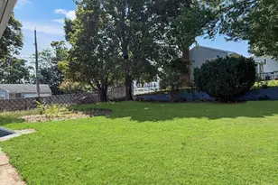 24 Woodland St, Lawrence, MA 01841 - Photo 17