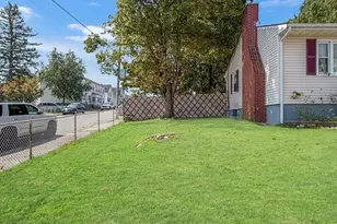 24 Woodland St, Lawrence, MA 01841 - Photo 19