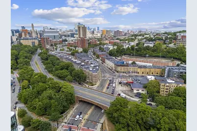 384 Riverway #4, Boston, MA 02115 - Photo 29
