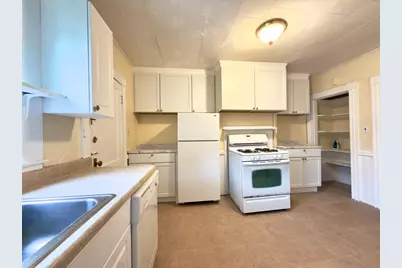 2 Sherman St #AA3, Cambridge, MA 02138 - Photo 3