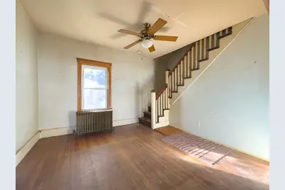 16 Ash St, Fairhaven, MA 02719 - Photo 11