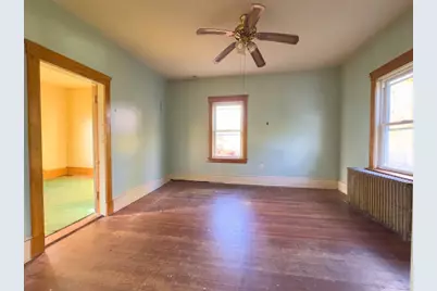 16 Ash St, Fairhaven, MA 02719 - Photo 3