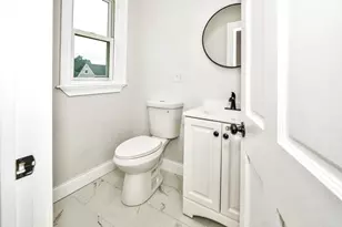 1420 River St, Boston, MA 02136 - Photo 9