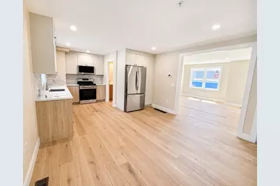562 Gorham Street #05, Lowell, MA 01852 - Photo 7