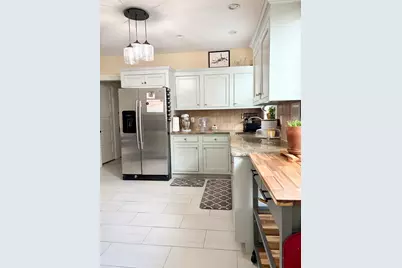 88 Gardner St #88/1, Waltham, MA 02453 - Photo 13