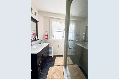 88 Gardner St #88/1, Waltham, MA 02453 - Photo 9