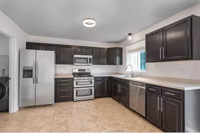 4 Georgetowne #4, Nashua, NH 03062 - Photo 9
