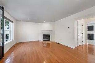 4 Georgetowne, Nashua, NH 03062 - Photo 3