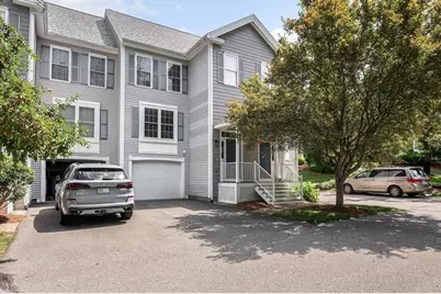 4 Georgetowne #4, Nashua, NH 03062 - Photo 1