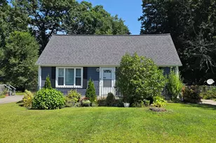 40 2nd Island Rd, Webster, MA 01570 - Photo 1