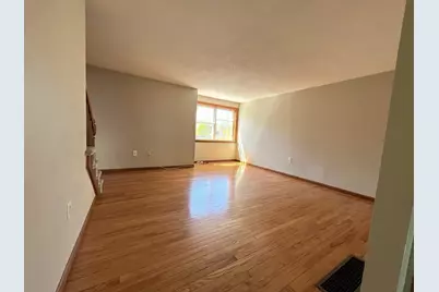 80 Smith St #2A, Lowell, MA 01851 - Photo 9