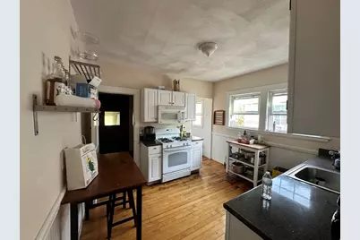 283 Alewife Brook Pkwy #2, Somerville, MA 02144 - Photo 3