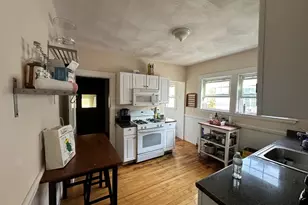 283 Alewife Brook Pkwy, Somerville, MA 02144 - Photo 3