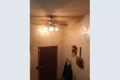 170 Bradley St, Lowell, MA 01850 - Photo 9