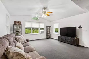 29 Sammys Ln, Freetown, MA 02702 - Photo 11