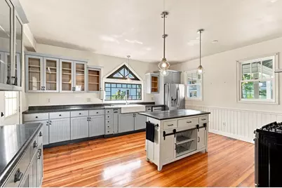 35 Day Ave, Northampton, MA 01060 - Photo 11