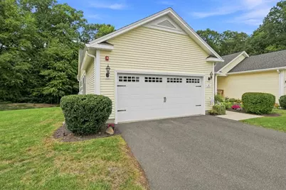 82 Beech Hill Road #82, West Springfield, MA 01089 - Photo 3