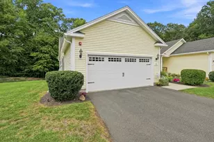 82 Beech Hill Rd, West Springfield, MA 01089 - Photo 3