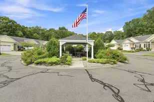 82 Beech Hill Rd, West Springfield, MA 01089 - Photo 39