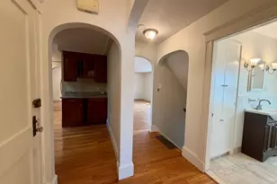 54-56 Noble St, Newton, MA 02465 - Photo 9