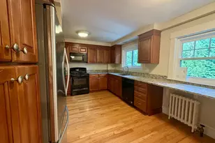 54-56 Noble St, Newton, MA 02465 - Photo 9