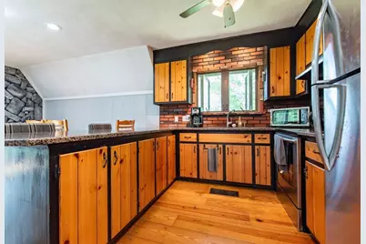 171 Elm, Blackstone, MA 01504 - Photo 9
