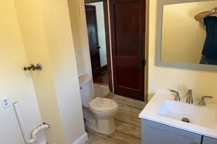 44-46 Starbird St, Lowell, MA 01854 - Photo 27