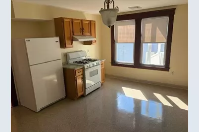44-46 Starbird St, Lowell, MA 01854 - Photo 7