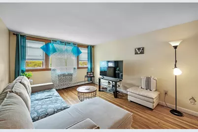100 Magnolia Ave #22, Lynn, MA 01904 - Photo 5