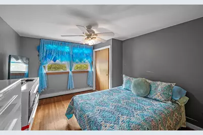 100 Magnolia Ave #22, Lynn, MA 01904 - Photo 17