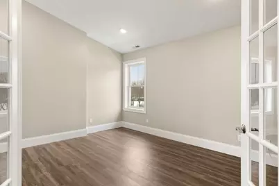 42 Felton St #7R, Waltham, MA 02453 - Photo 3