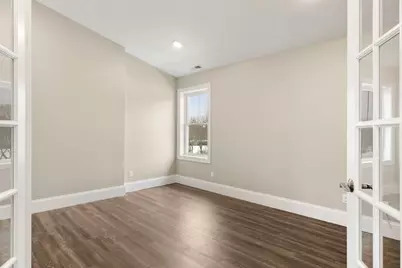 42 Felton St #7R, Waltham, MA 02453 - Photo 3