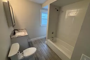 22 Pleasant St, Fitchburg, MA 01420 - Photo 23