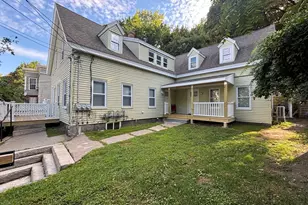 22 Pleasant St, Fitchburg, MA 01420 - Photo 35