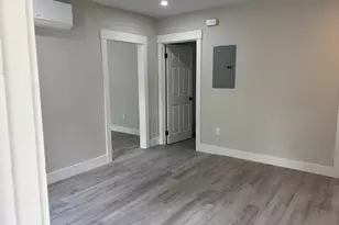 22 Pleasant St, Fitchburg, MA 01420 - Photo 19