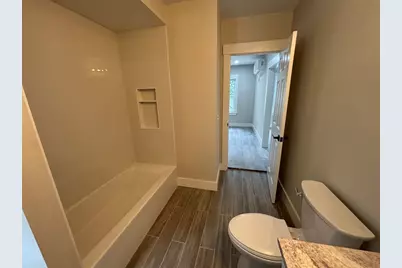 22 Pleasant St, Fitchburg, MA 01420 - Photo 29