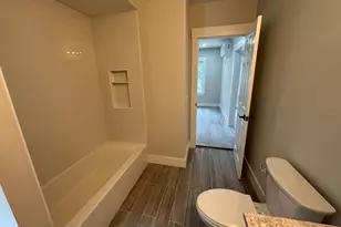 22 Pleasant St, Fitchburg, MA 01420 - Photo 29