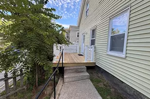 22 Pleasant St, Fitchburg, MA 01420 - Photo 37
